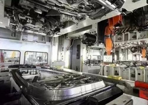 汽車是怎么生產(chǎn)出來(lái)的?