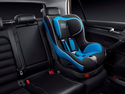 兒童座椅使用誤區多 ，不滿1歲應面朝后坐車