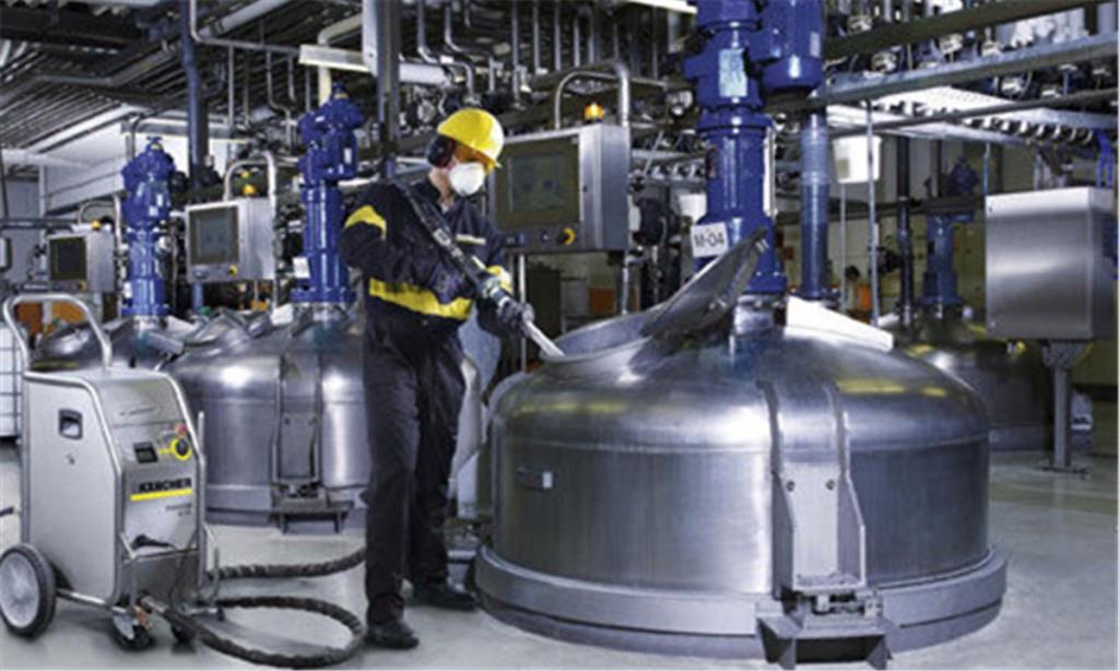 化學藥劑麻煩還污染？冰狐一號要用低溫爆破清洗技術助力工業清洗