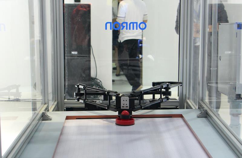 歐姆龍啟動智能化戰略,機器人與數據結合打造高效無人工廠