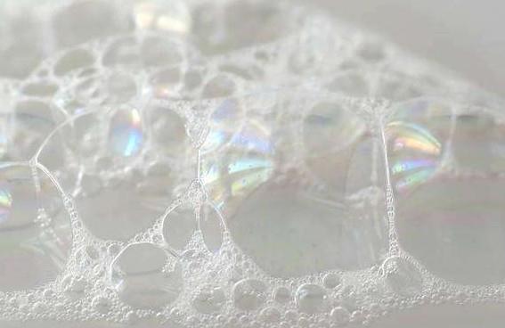 你了解工業清洗劑用水性消泡劑嗎?