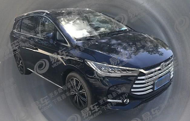 2019年汽車(chē)模具職業(yè)開(kāi)展現(xiàn)狀和市場(chǎng)趨勢(shì)大好遠(yuǎn)景