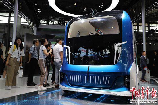 智能網(wǎng)聯(lián)、自動(dòng)駕駛、腦控車技術(shù)……構(gòu)建未來的汽車生活