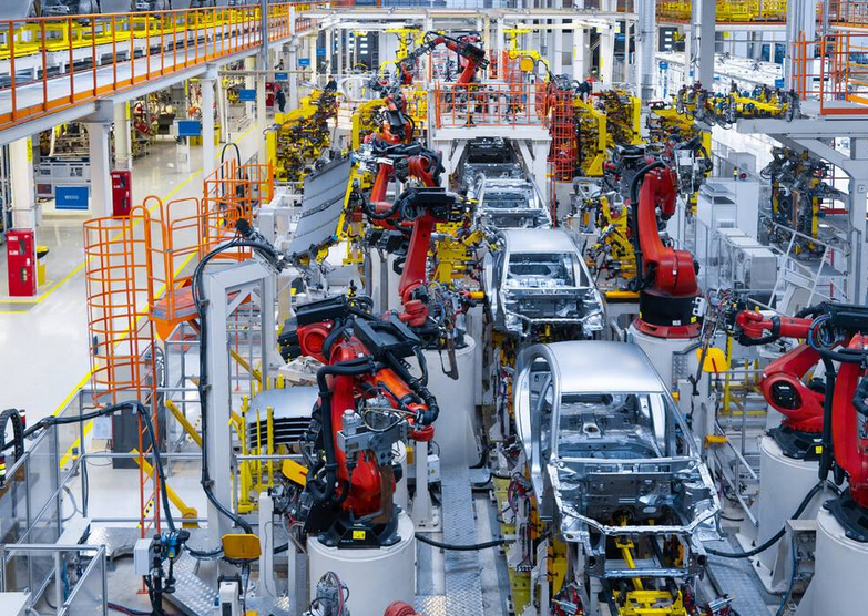 新能源汽車的“一池春水”,或許不再由價(jià)格戰(zhàn)掀起波瀾?