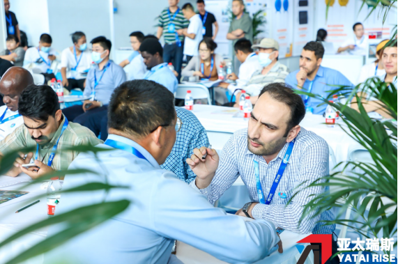 汽車制造 | 雷諾CEO:推動(dòng)歐洲汽車產(chǎn)業(yè)發(fā)展,應(yīng)從中國(guó)汲取靈感